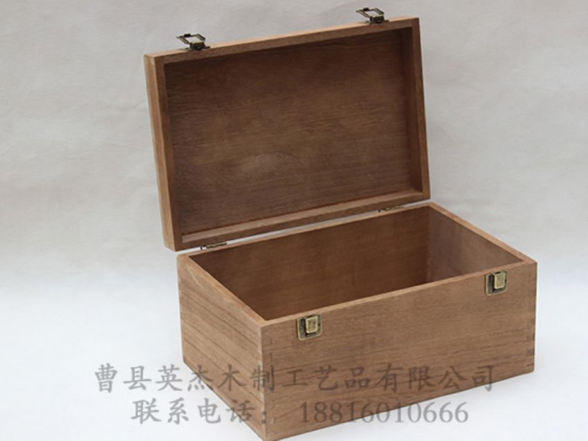 點擊查看詳細信息<br>標題：復古松木盒 閱讀次數(shù)：978