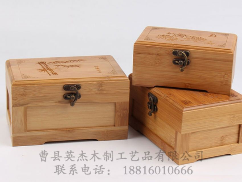 點擊查看詳細信息<br>標題：高檔竹木盒 閱讀次數(shù)：944