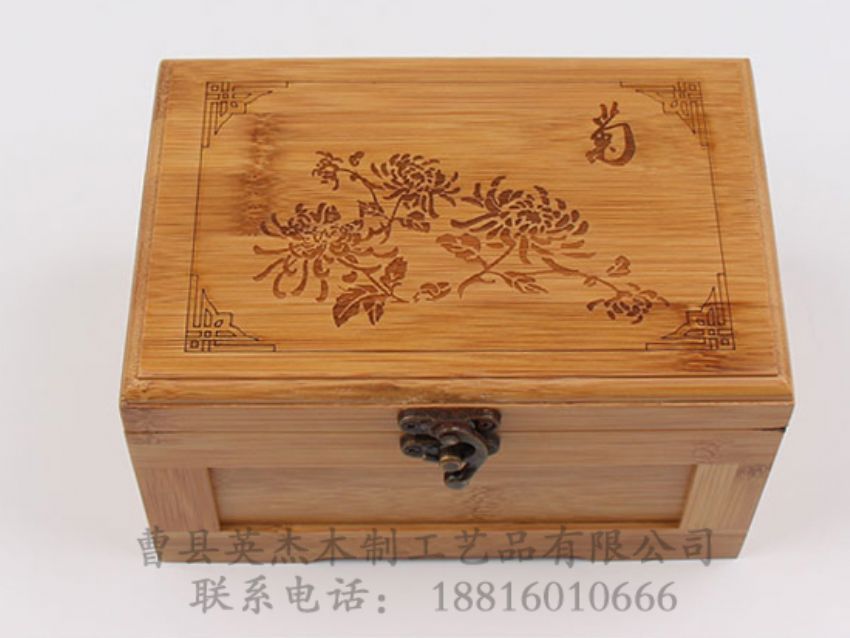點擊查看詳細信息<br>標題：高檔竹木盒 閱讀次數(shù)：866