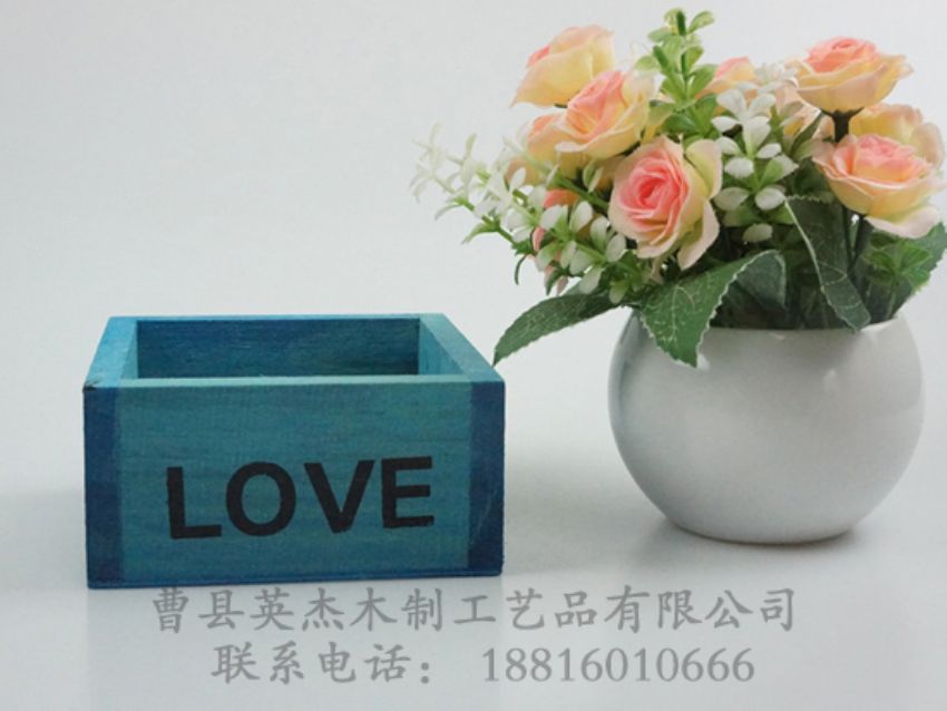 點(diǎn)擊查看詳細(xì)信息<br>標(biāo)題：仿古小花盆 閱讀次數(shù)：884