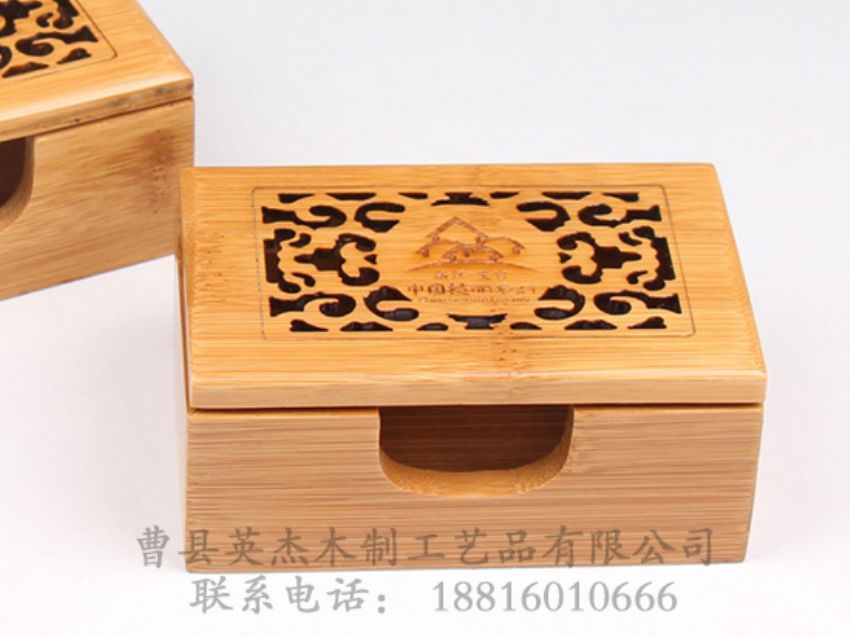 點(diǎn)擊查看詳細(xì)信息<br>標(biāo)題：高檔竹木名片盒 閱讀次數(shù)：981