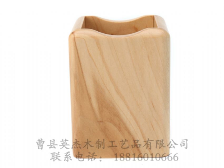 點(diǎn)擊查看詳細(xì)信息<br>標(biāo)題：木制筆筒 閱讀次數(shù)：910