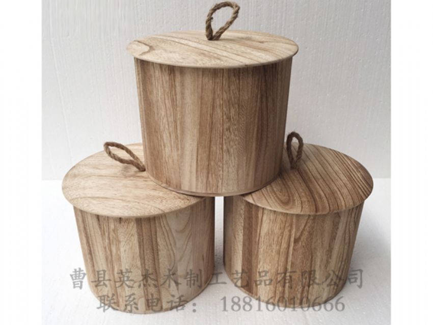 點擊查看詳細信息<br>標題：木制米捅 茶葉桶 閱讀次數(shù)：932