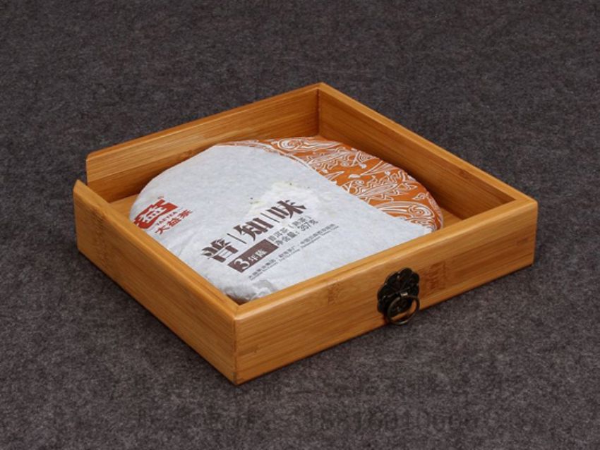點(diǎn)擊查看詳細(xì)信息<br>標(biāo)題：竹木茶葉盒 閱讀次數(shù)：984