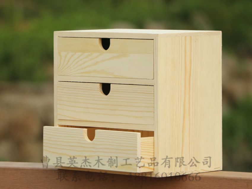 點(diǎn)擊查看詳細(xì)信息<br>標(biāo)題：松木3斗櫥子 閱讀次數(shù)：1167