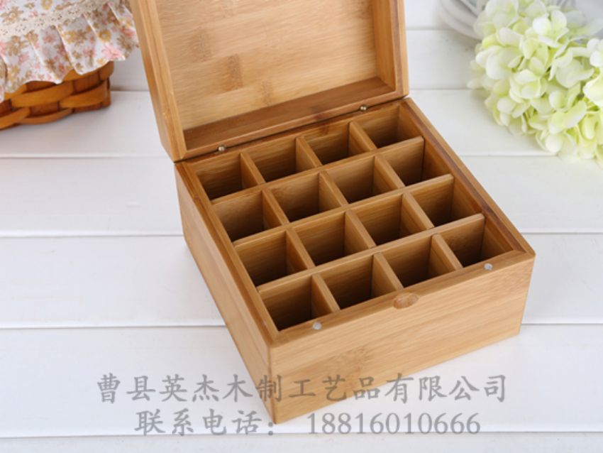 點擊查看詳細信息<br>標題：竹木精油木盒 閱讀次數(shù)：966