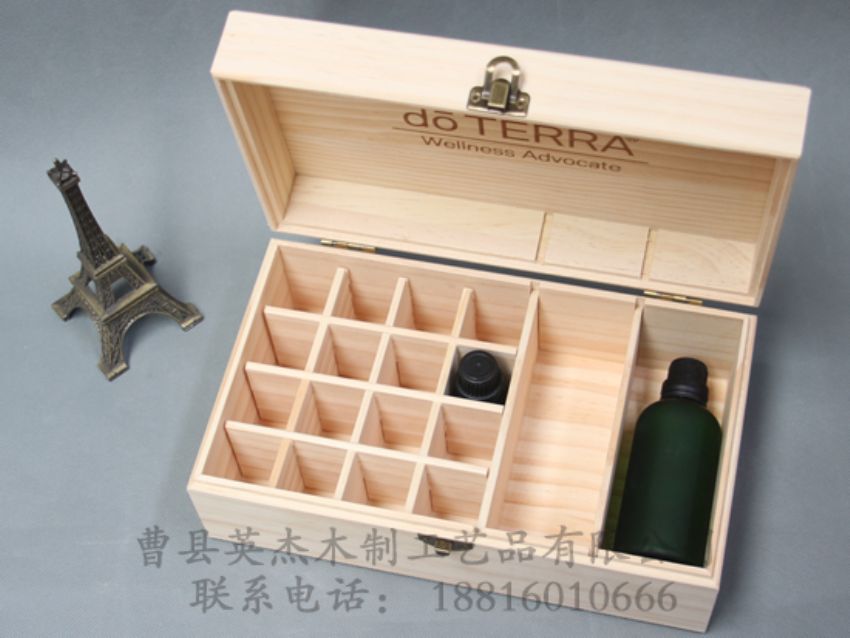 點擊查看詳細信息<br>標題：竹木精油木盒 閱讀次數(shù)：1117