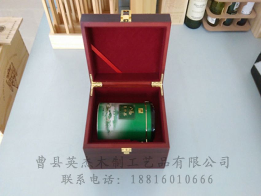 點(diǎn)擊查看詳細(xì)信息<br>標(biāo)題：竹木茶葉盒 閱讀次數(shù)：871