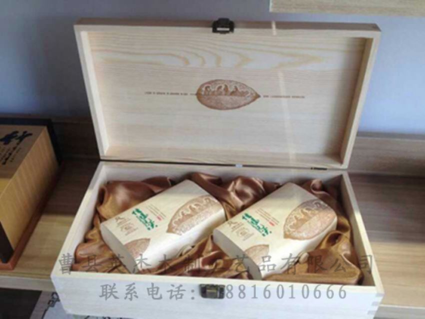 點(diǎn)擊查看詳細(xì)信息<br>標(biāo)題：竹木茶葉盒 閱讀次數(shù)：856