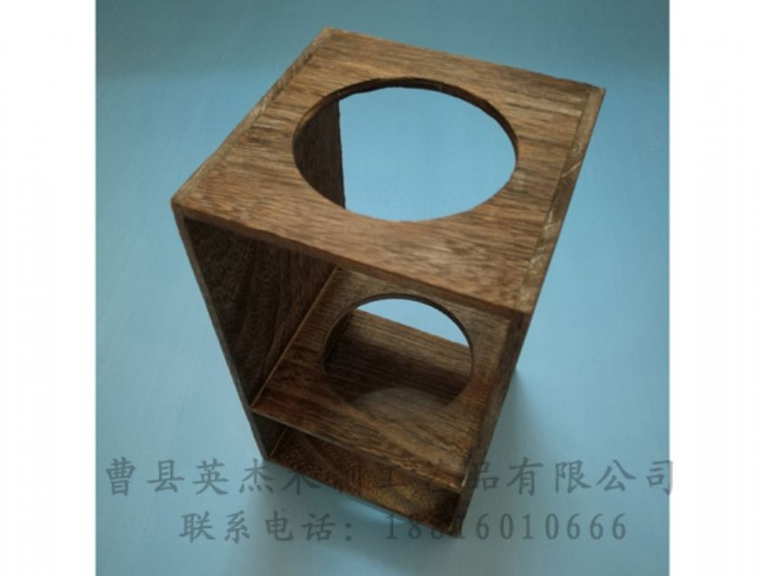 點(diǎn)擊查看詳細(xì)信息<br>標(biāo)題：木制底座  木制杯蓋 閱讀次數(shù)：1026