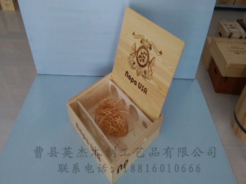 點(diǎn)擊查看詳細(xì)信息<br>標(biāo)題：木制紅酒盒 閱讀次數(shù)：884
