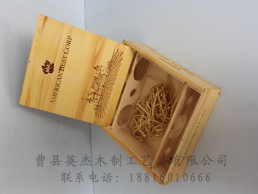 點(diǎn)擊查看詳細(xì)信息<br>標(biāo)題：木制紅酒盒 閱讀次數(shù)：846