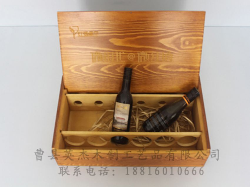 點(diǎn)擊查看詳細(xì)信息<br>標(biāo)題：木制紅酒盒 閱讀次數(shù)：794