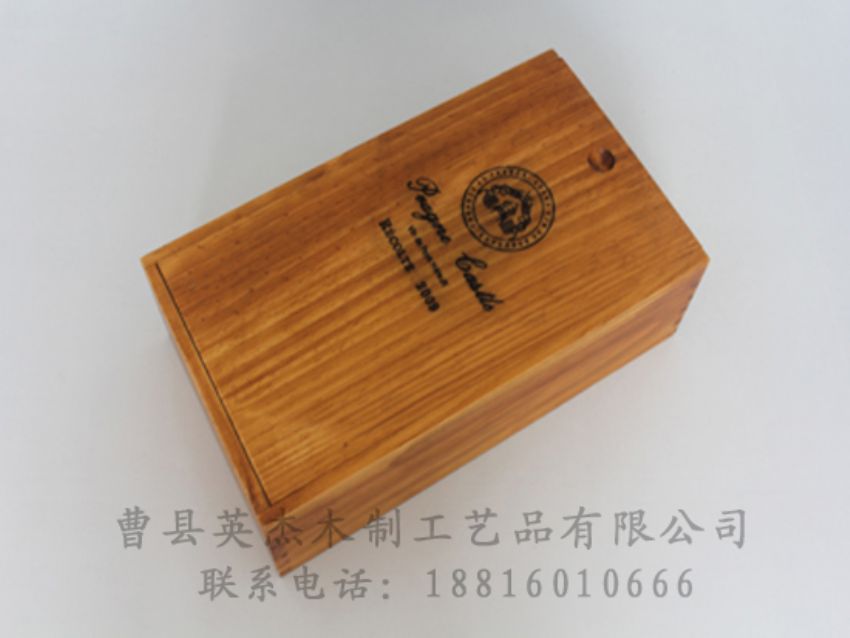 點(diǎn)擊查看詳細(xì)信息<br>標(biāo)題：木制紅酒盒 閱讀次數(shù)：817