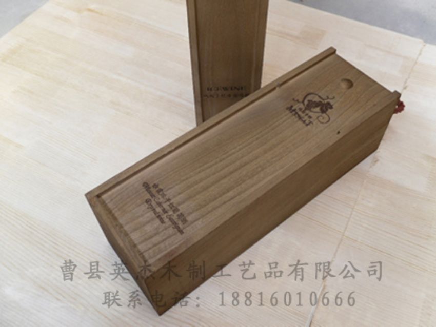 點(diǎn)擊查看詳細(xì)信息<br>標(biāo)題：木制紅酒盒 閱讀次數(shù)：1305