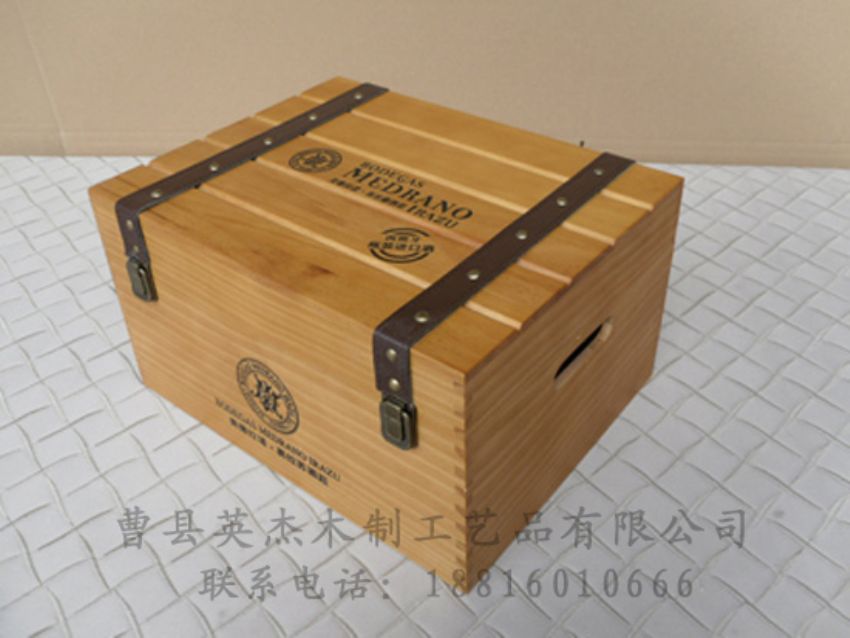 點(diǎn)擊查看詳細(xì)信息<br>標(biāo)題：木制紅酒盒 閱讀次數(shù)：1375