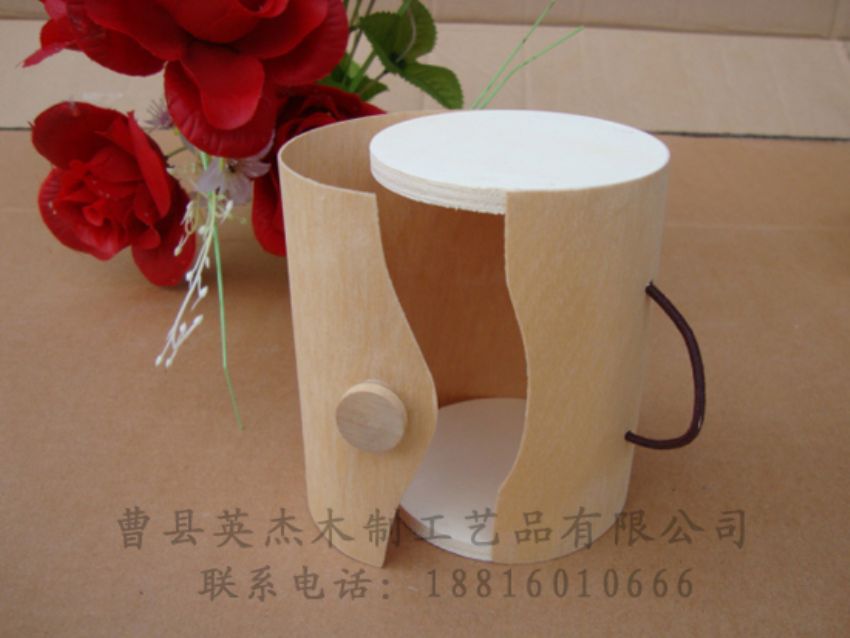 點(diǎn)擊查看詳細(xì)信息<br>標(biāo)題：樺木樹(shù)皮盒 閱讀次數(shù)：1292