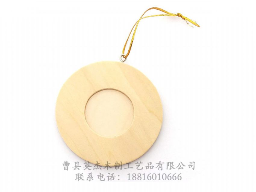 點擊查看詳細信息<br>標題：實木相框 閱讀次數(shù)：827