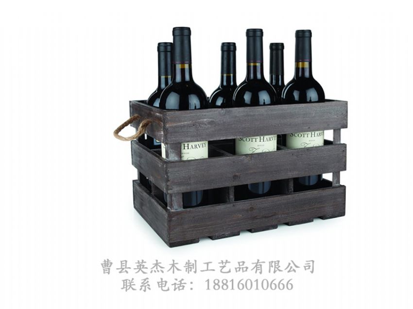 點(diǎn)擊查看詳細(xì)信息<br>標(biāo)題：木制酒盒 閱讀次數(shù)：700