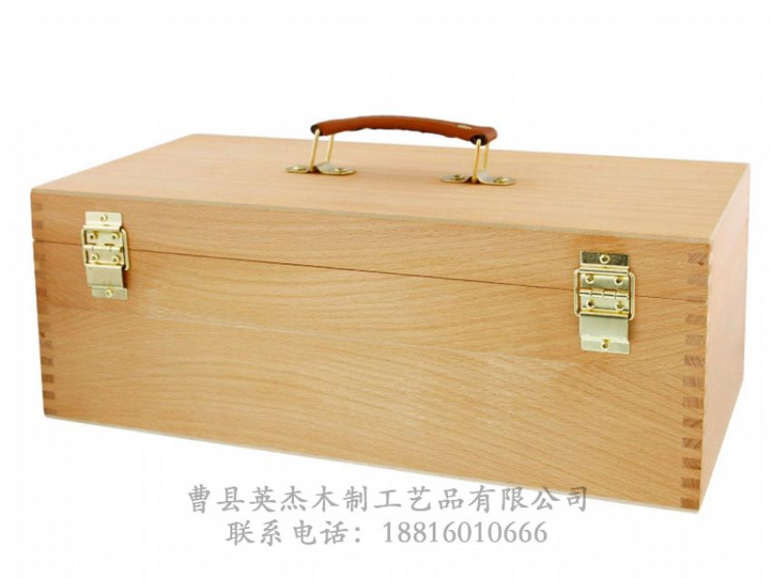 點(diǎn)擊查看詳細(xì)信息<br>標(biāo)題：木制文具包裝盒 閱讀次數(shù)：692