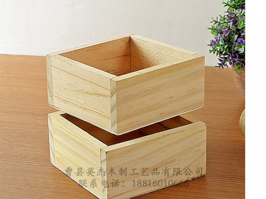 點(diǎn)擊查看詳細(xì)信息<br>標(biāo)題：木制文具包裝盒 閱讀次數(shù)：716