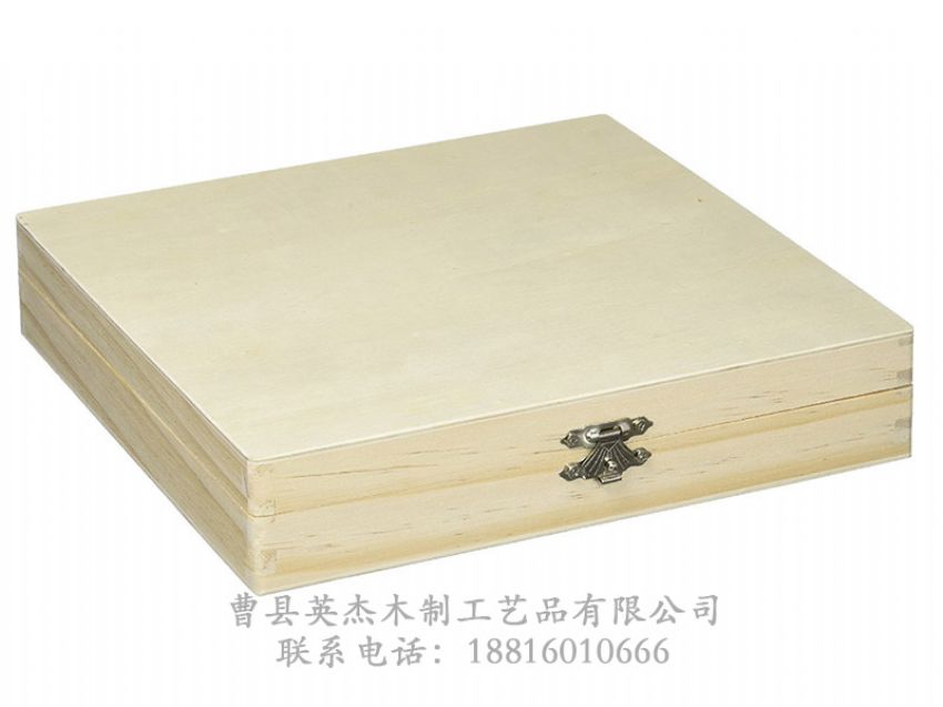 點擊查看詳細信息<br>標題：木制文具包裝盒 閱讀次數(shù)：789
