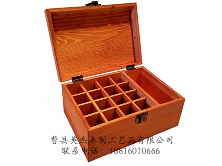 點擊查看詳細信息<br>標題：木制精油盒 閱讀次數(shù)：771