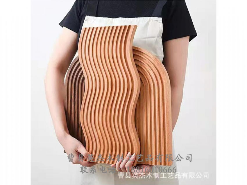 點(diǎn)擊查看詳細(xì)信息<br>標(biāo)題：木制收納盒 閱讀次數(shù)：440