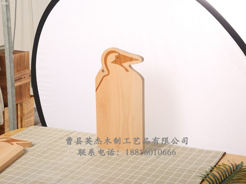 點(diǎn)擊查看詳細(xì)信息<br>標(biāo)題：櫸木菜板 閱讀次數(shù)：586